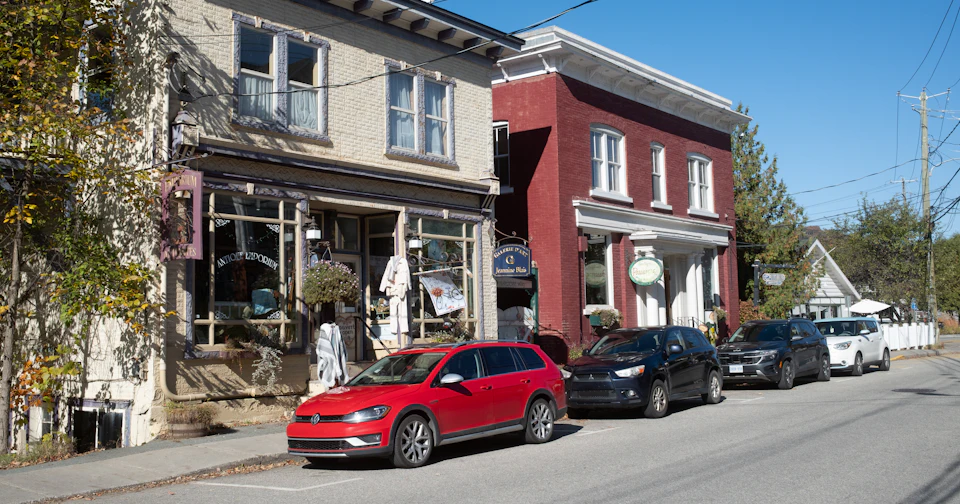 Seasonal Marketing for Naples Businesses — Sparkler Digital