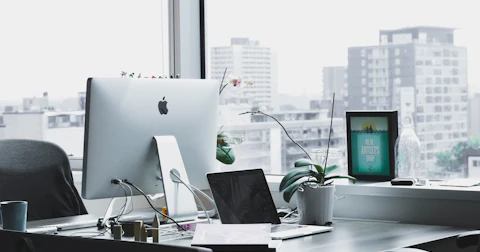 Website Copy That Sells in Naples